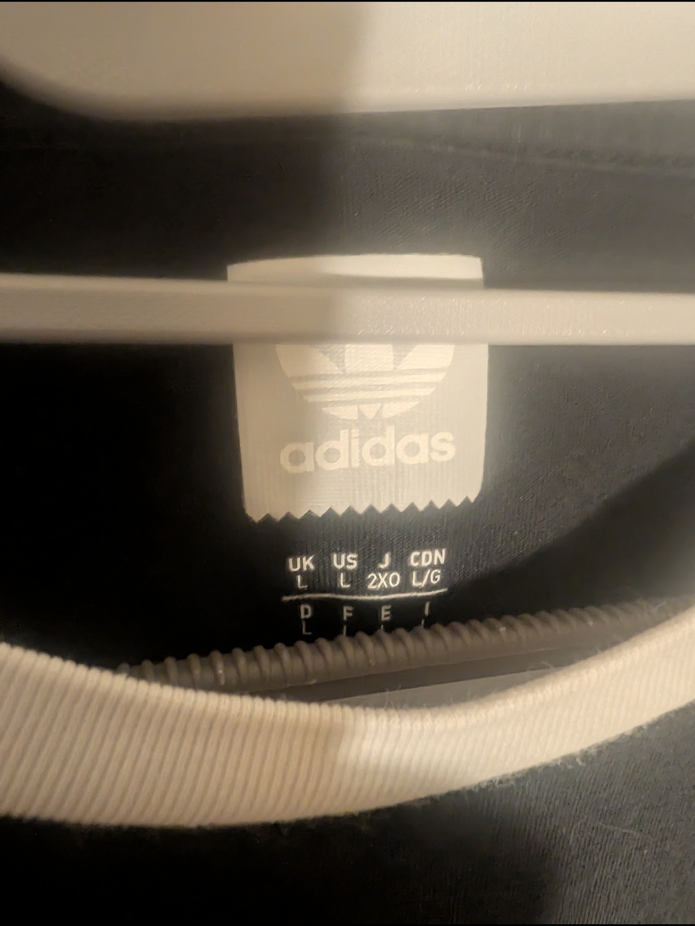 Adidas Originals Men's Large 3-Stripes Long Sleeve California Tee Black DU8394 - Picture 4 of 7